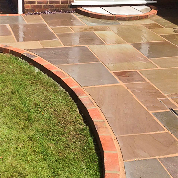 Patio & garden layout